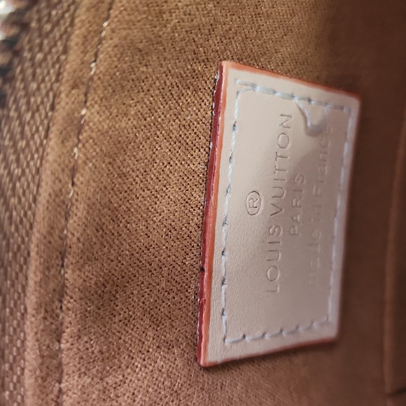 Louis Vuitton Brown and Tan Monogram Pouch - Picture 5 of 6